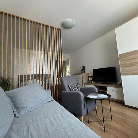 Kalwaryjska Spot Apartment In A Good Location Krakow Exterior photo
